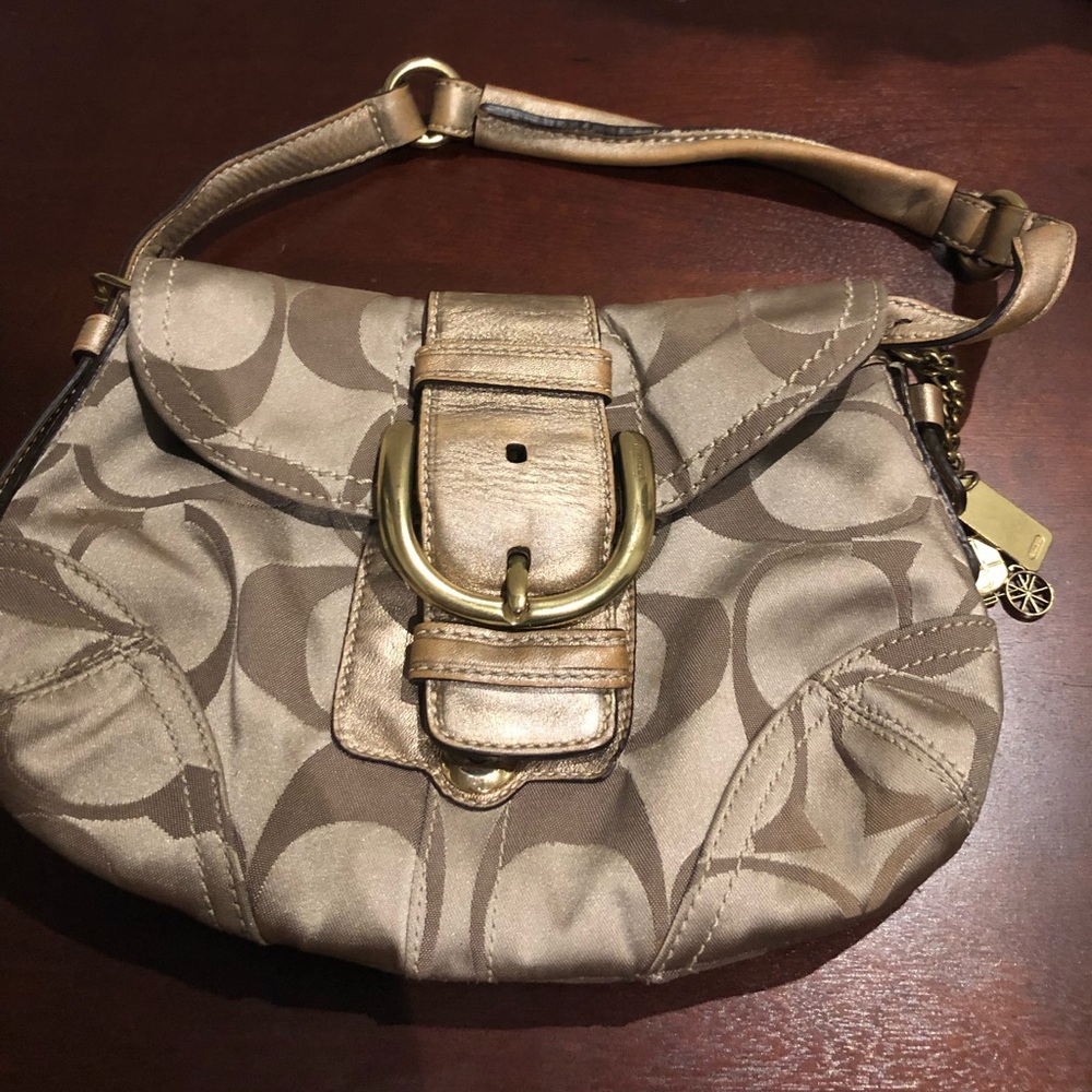 Authentic coach purse